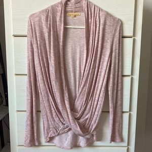 💕 Mesh&Lace LS Wrap Shirt NWOT